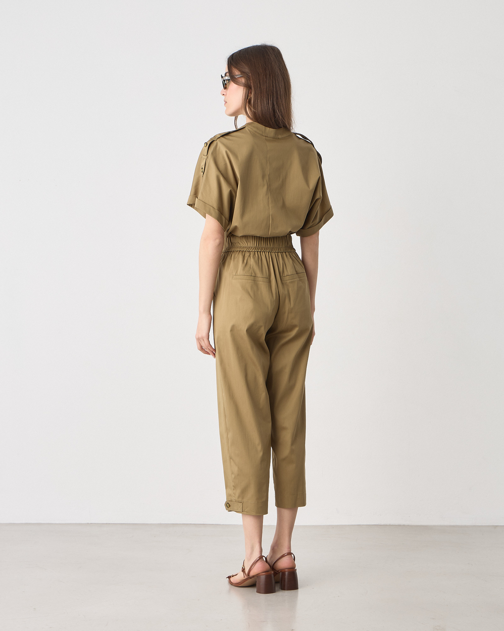 21051_khaki_3